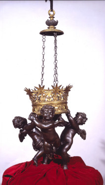 Gian Lorenzo Bernini and Alessandro Nelli, Decorative Ceiling Lamp, 1885, Bronze and gilded bronze, Palazzo Chigi, Ariccia. Sponsored in honor of Bruce and Kathy Poole with thanks from the museum trustees.